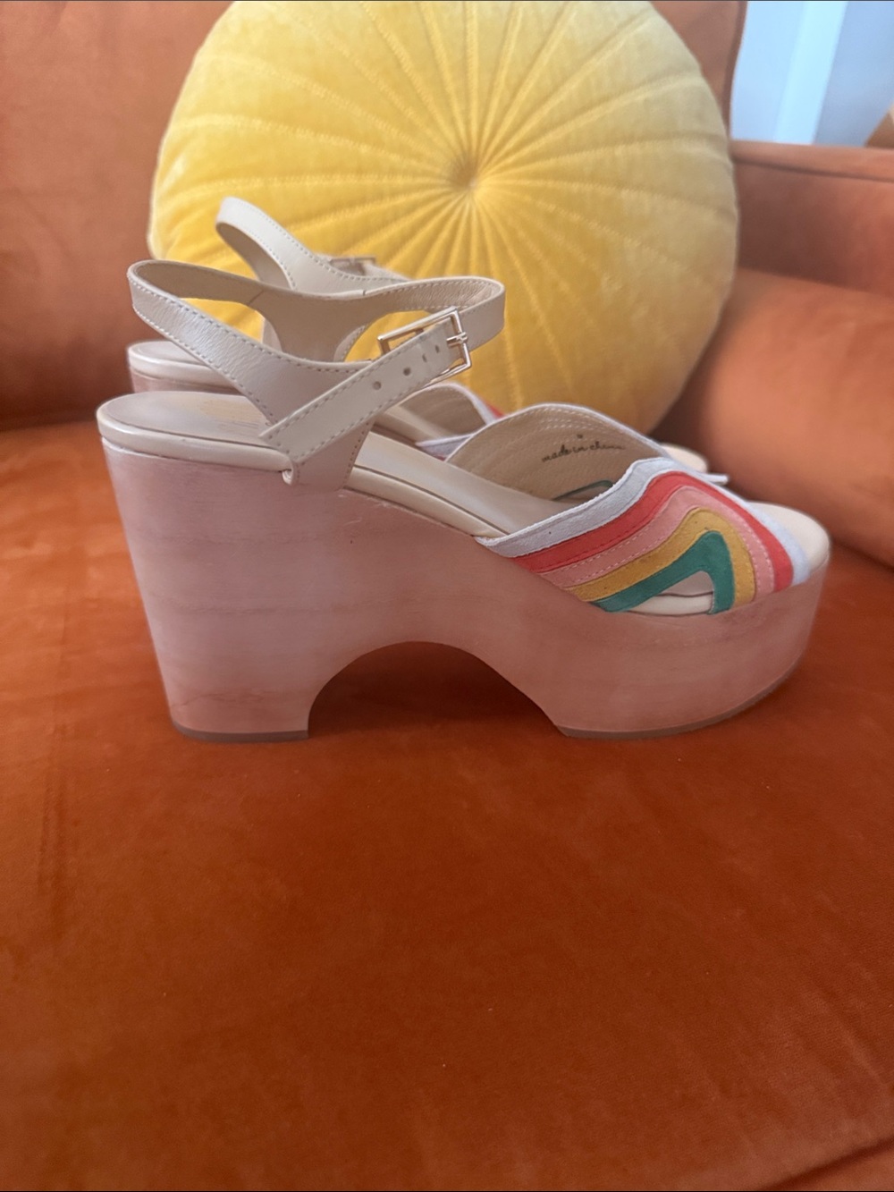 Charlotte Stone Women’s Cream Platform Sandals with Rainbow Accent size 9 - Picture 3 of 8